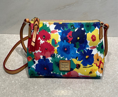 Dooney And Bourke Handbag