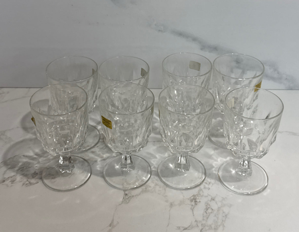 Set of 8 Glasses
