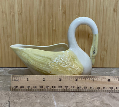 Belleek Swan