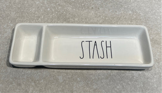 Rae Dunn Dish