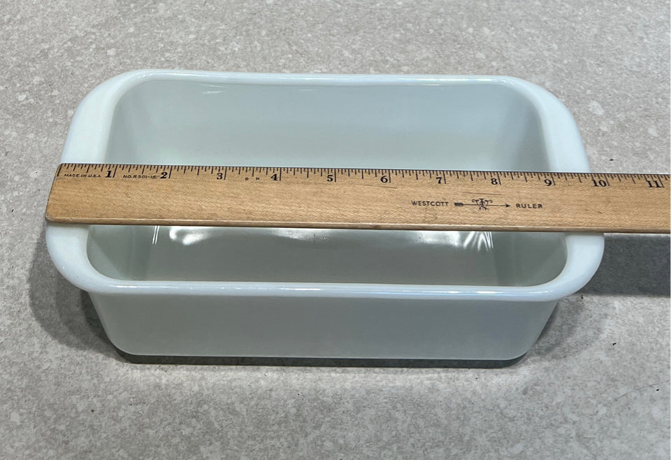Pyrex 213 Pan