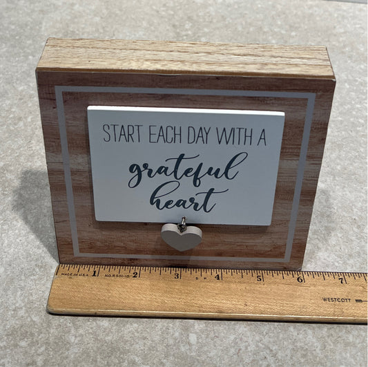 Heart Box Sign
