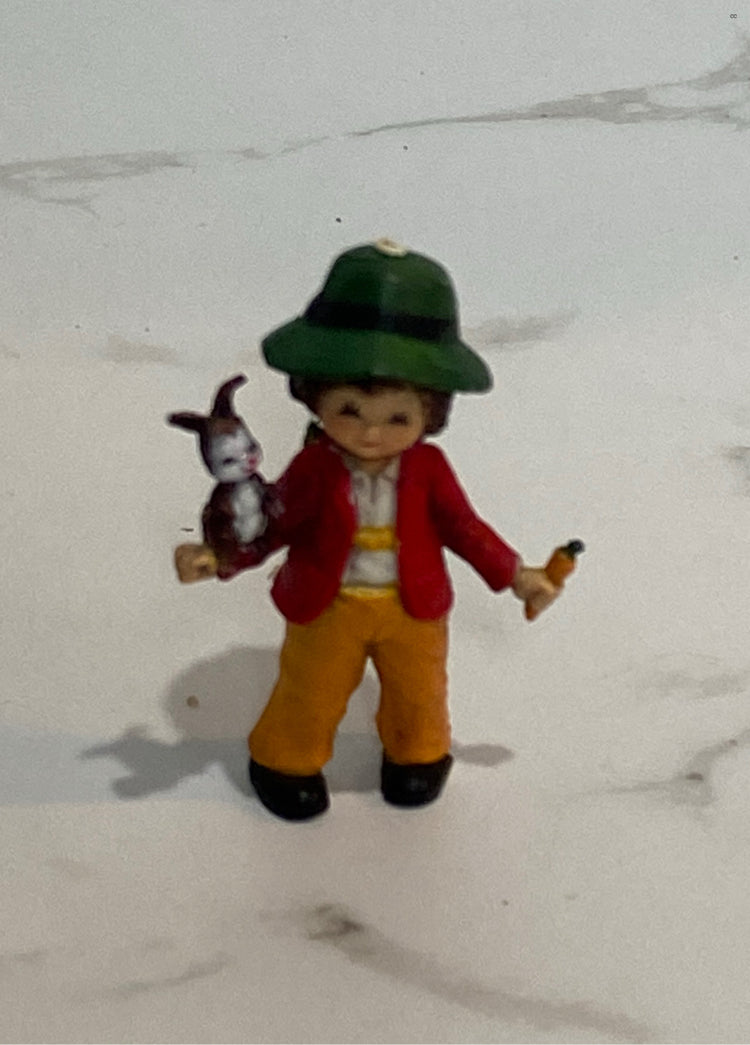 Figurine