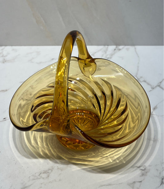Handled Dish