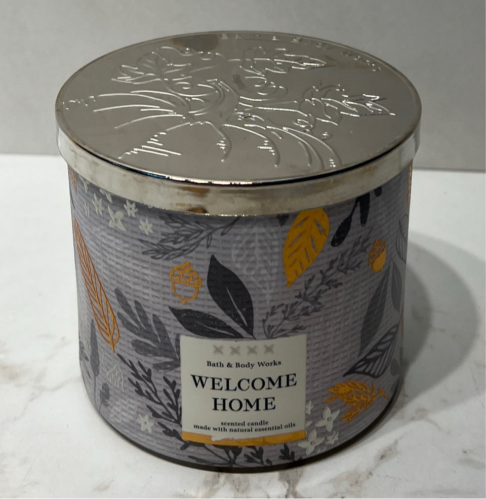 White Barn Candle