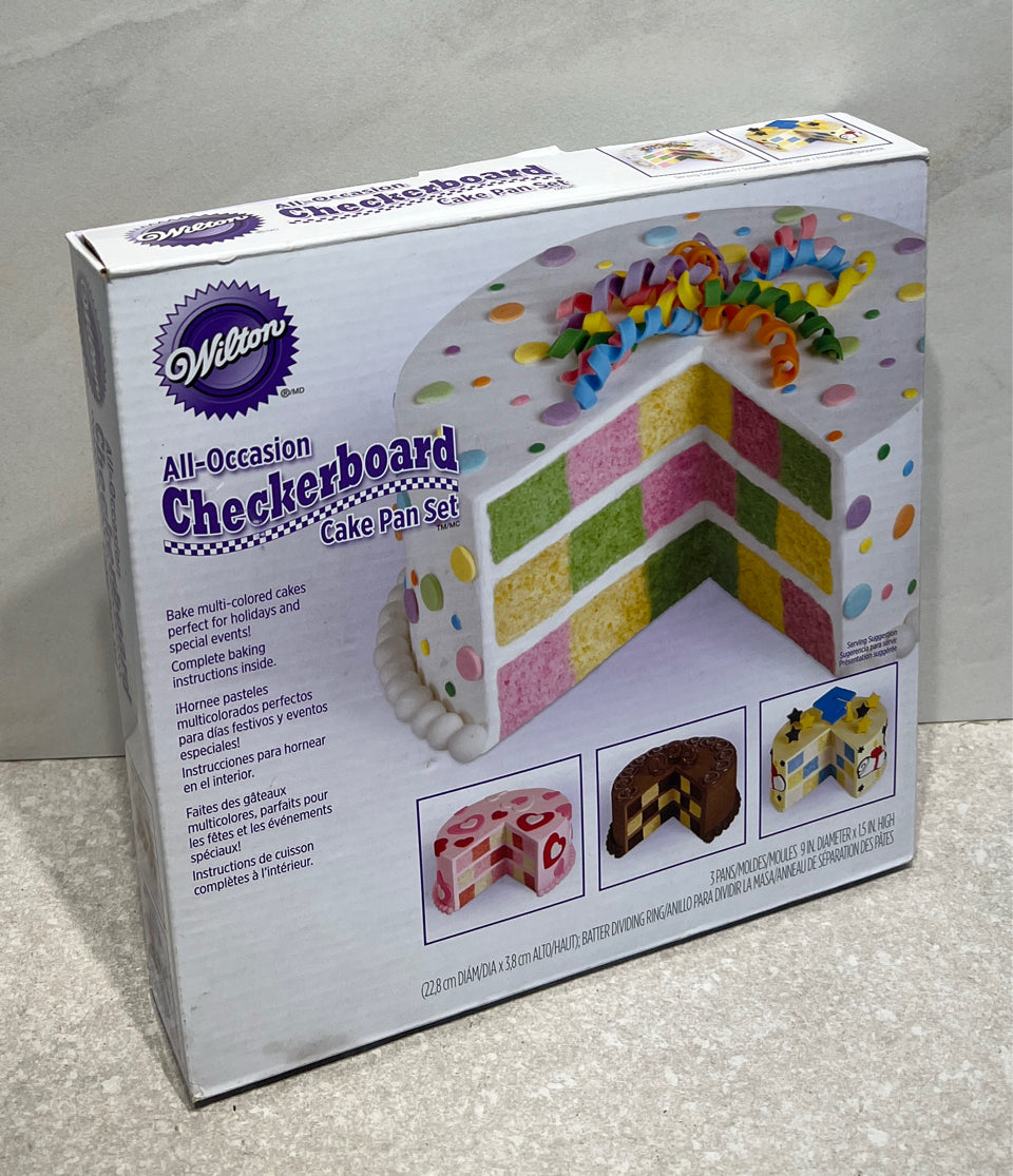 Checkerboard Cake Pan Set