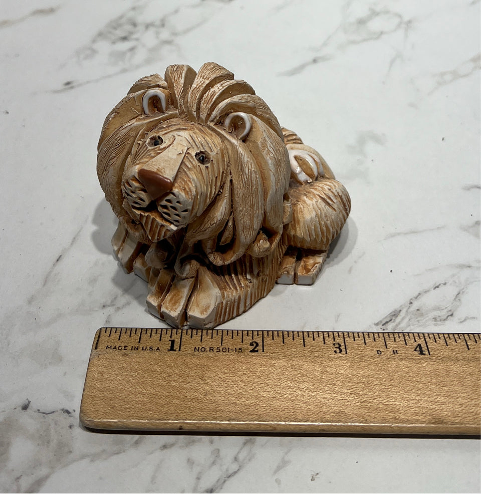 Figurine