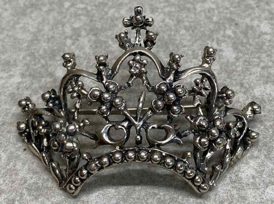 Sterling Crown Pin