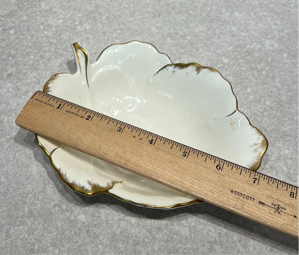Mikasa Leaf Bowl