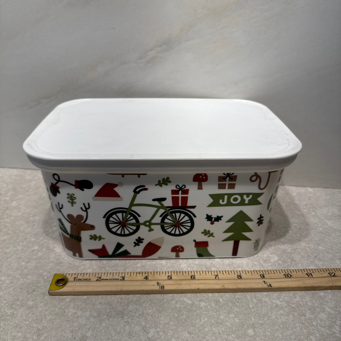 Bin With Lid