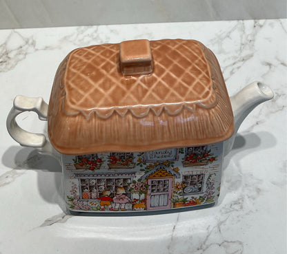 Sadler Teapot