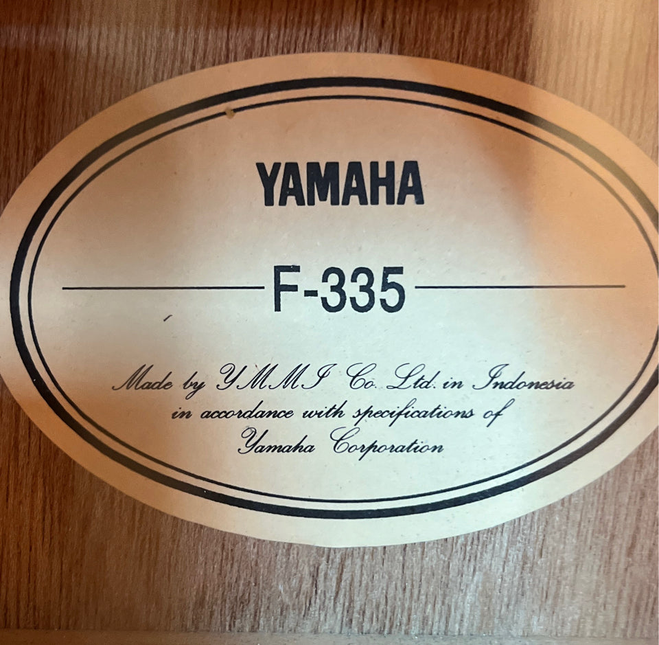 Yamaha Guitar F-335