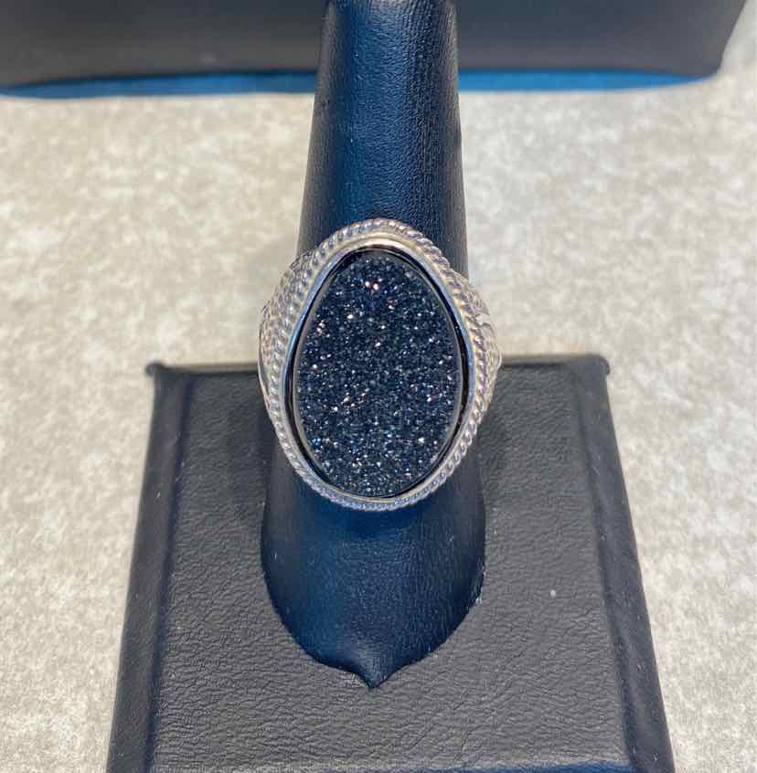 Sterling Sliver Ring Sz. 8.5