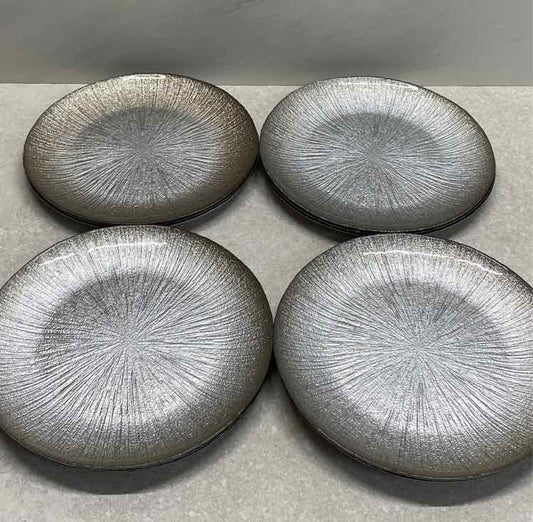 Set of 12 Plates