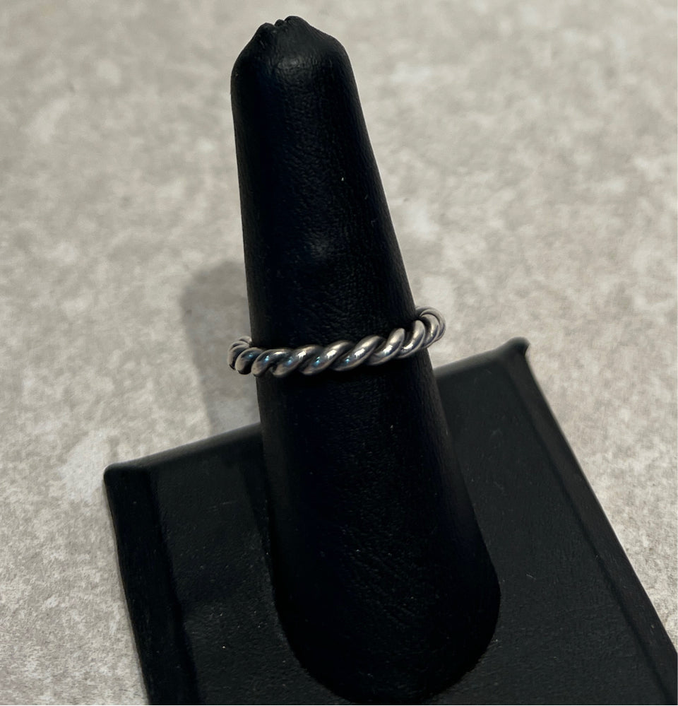 Pandora Ring Size 7.5