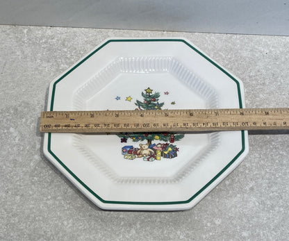 Set of 4 Plates Crazing