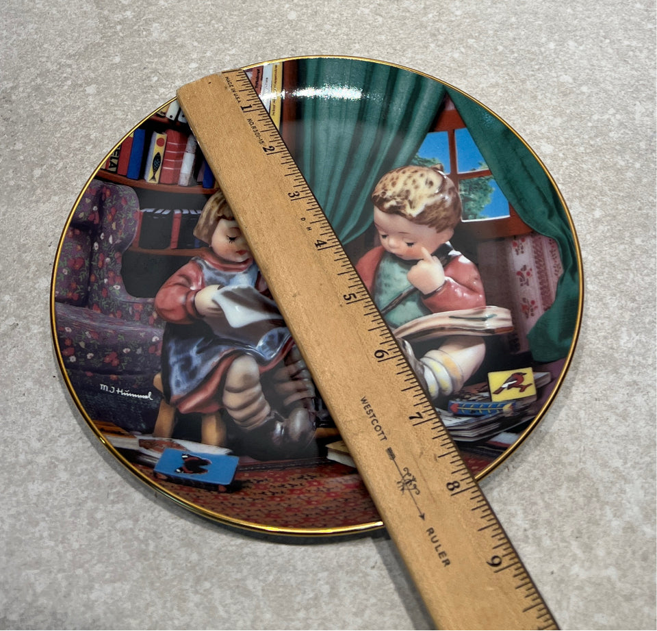 Hummel Plate