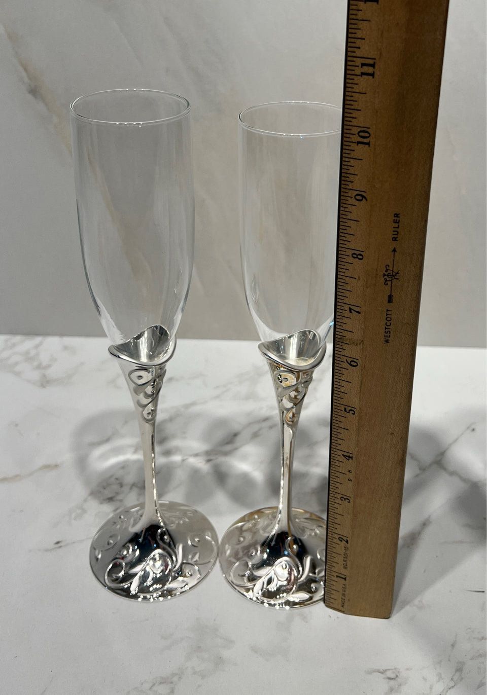 Set of 2 Lenox Flutes