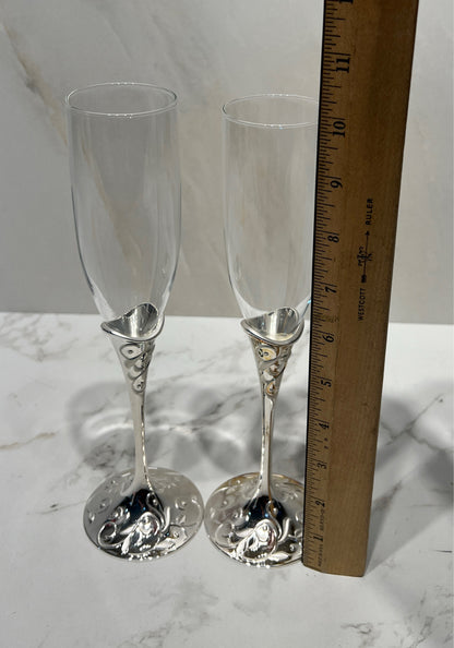 Set of 2 Lenox Flutes