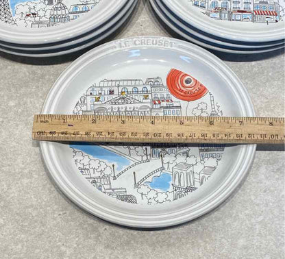 Le Creuset - Set of 7 Paris Plates