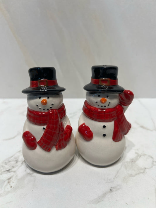Salt And Pepper Shakers