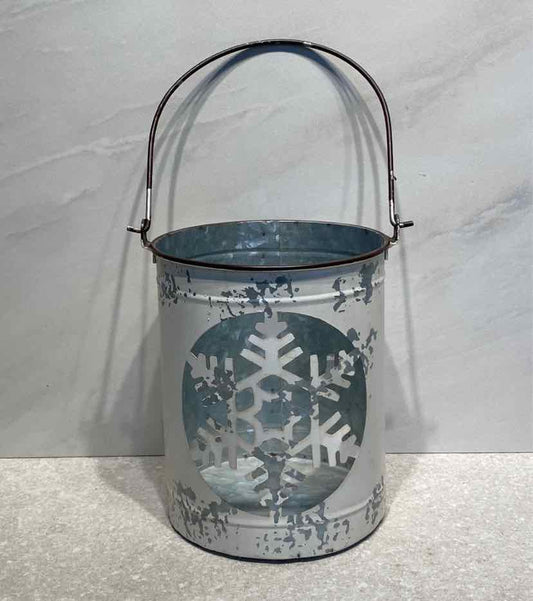 Bucket