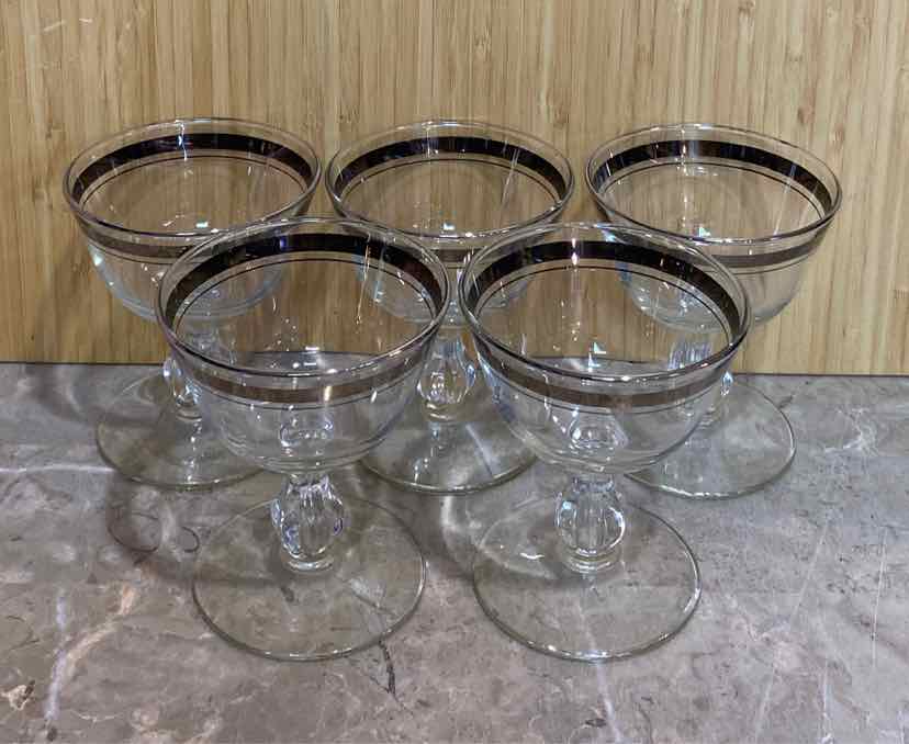 Set of 6 Glasses