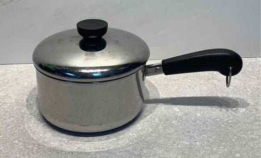 Reverware Covered Pot