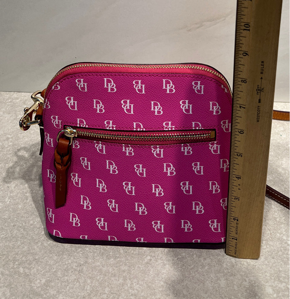 Dooney And Bourke Handbag