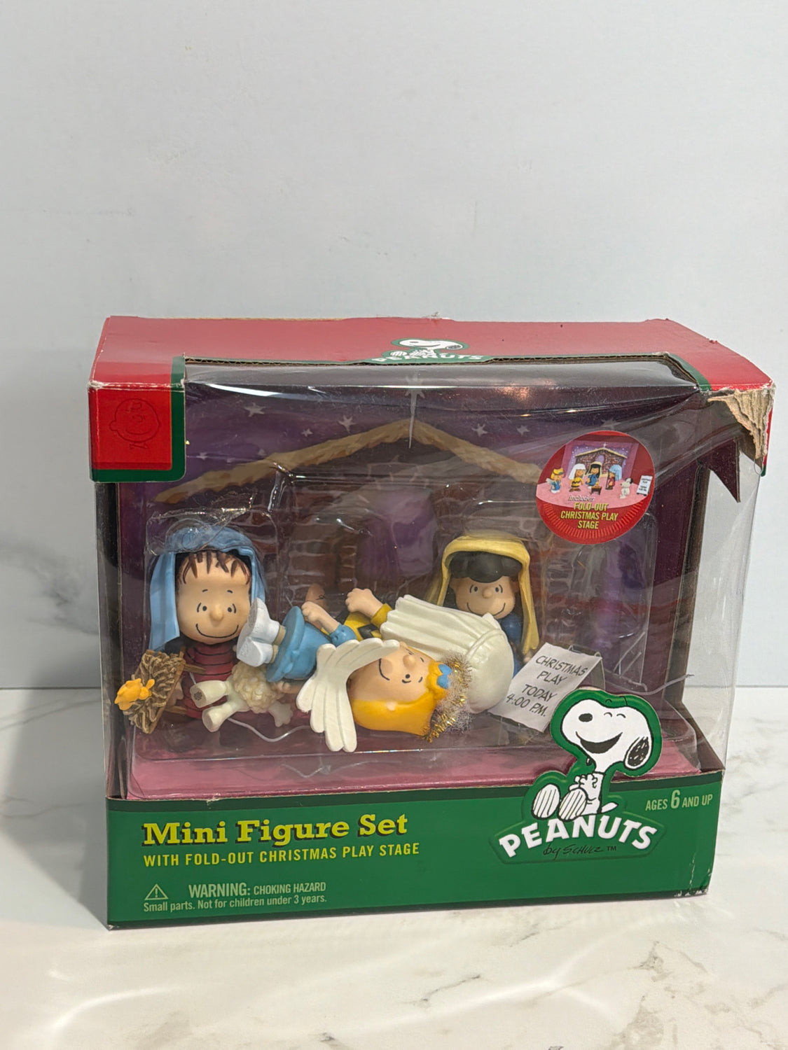 Peanuts Nativty Scene