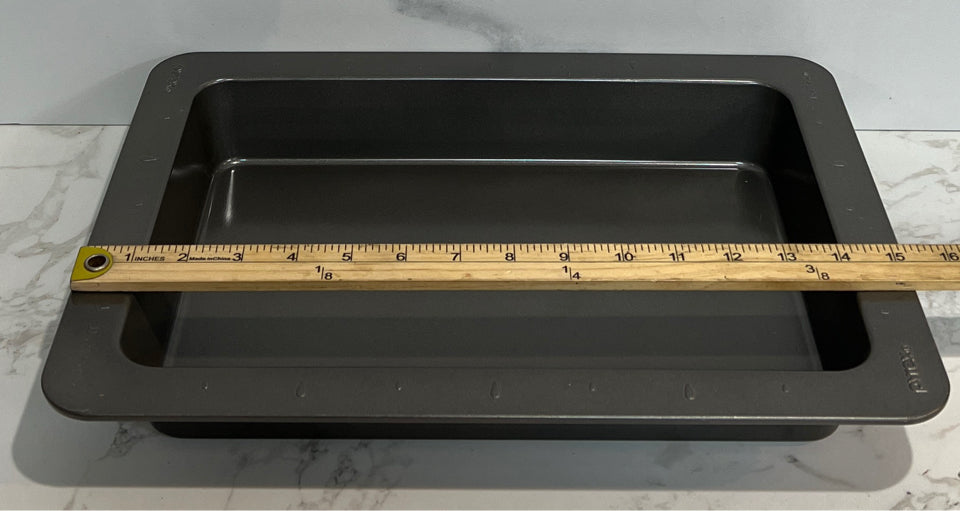 Pyrex Baking Pan
