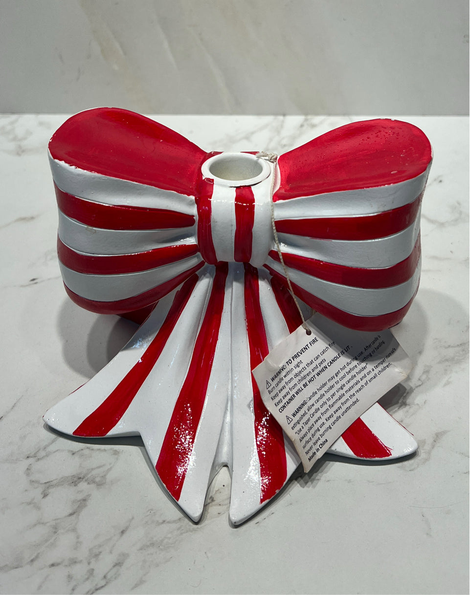 Bow Candleholder