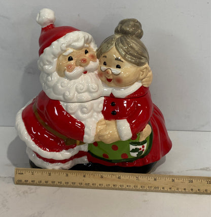 Covered Cookie Jar