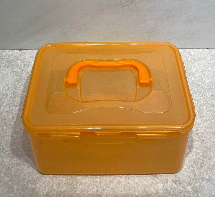 Lock & Lock Covered Bowl