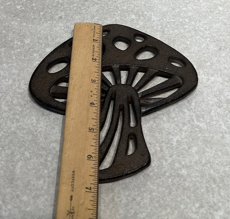 Metal Mushroom Trivet