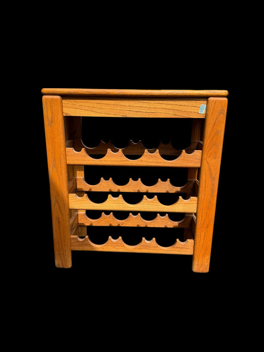 Bottle Holder Table