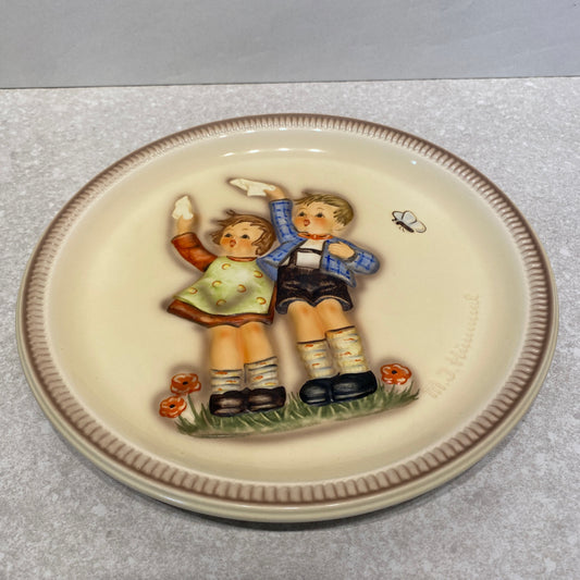 Hummel Plate