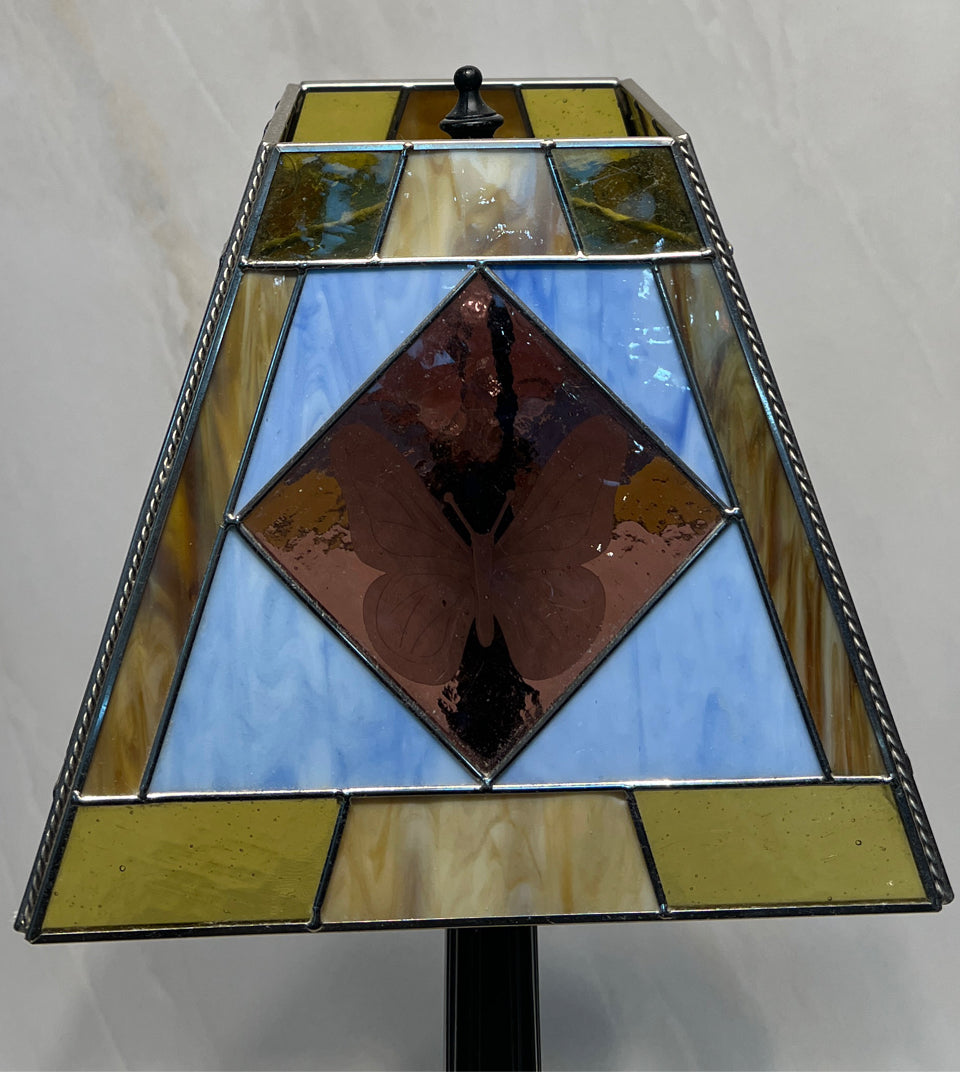 Tiffany Style Lamp