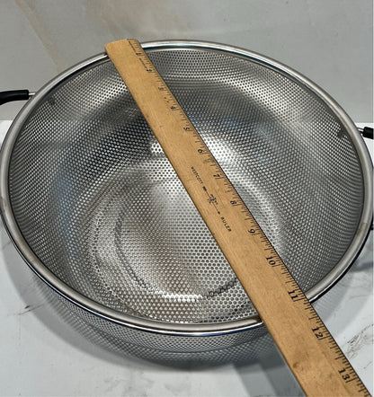 Cuinsinart Strainer