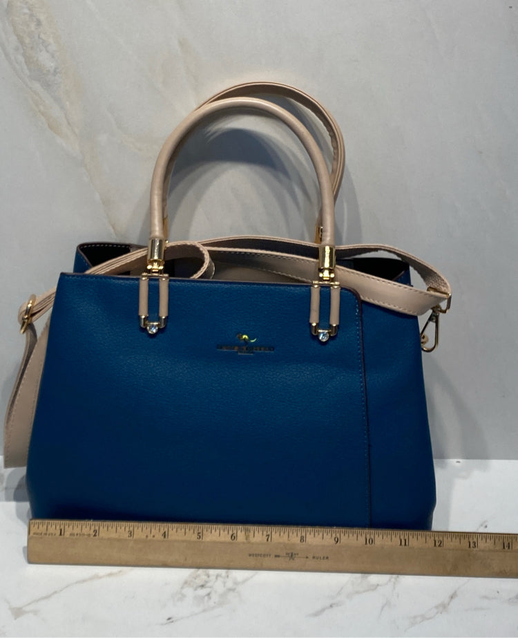 Maikekangaroo Handbag