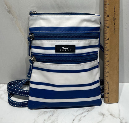 Scout Crossbody
