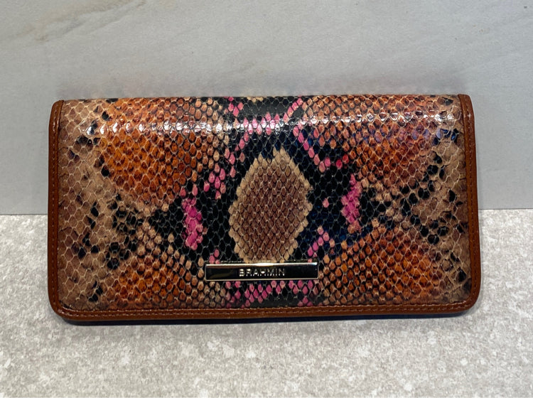 Brahmin Wallet