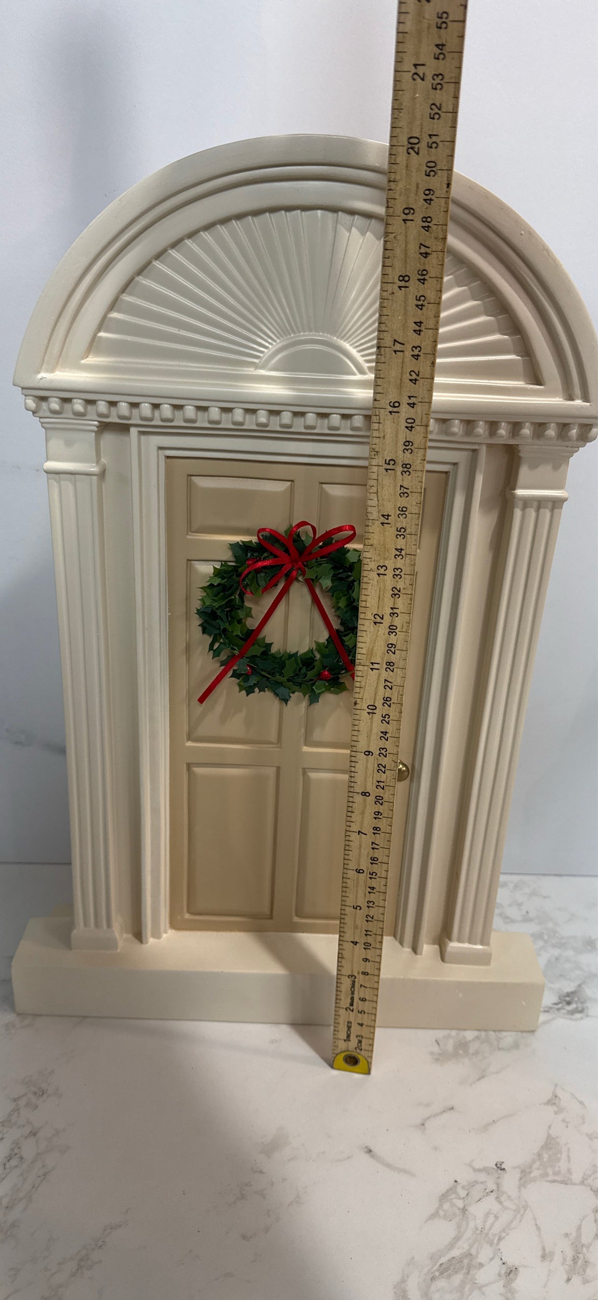 Byer's Choice Door