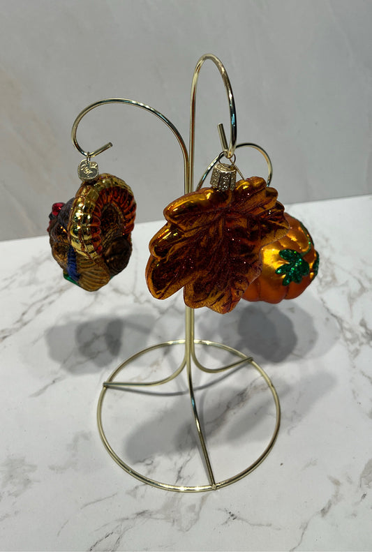 Set of 3 Ornaments on Stand