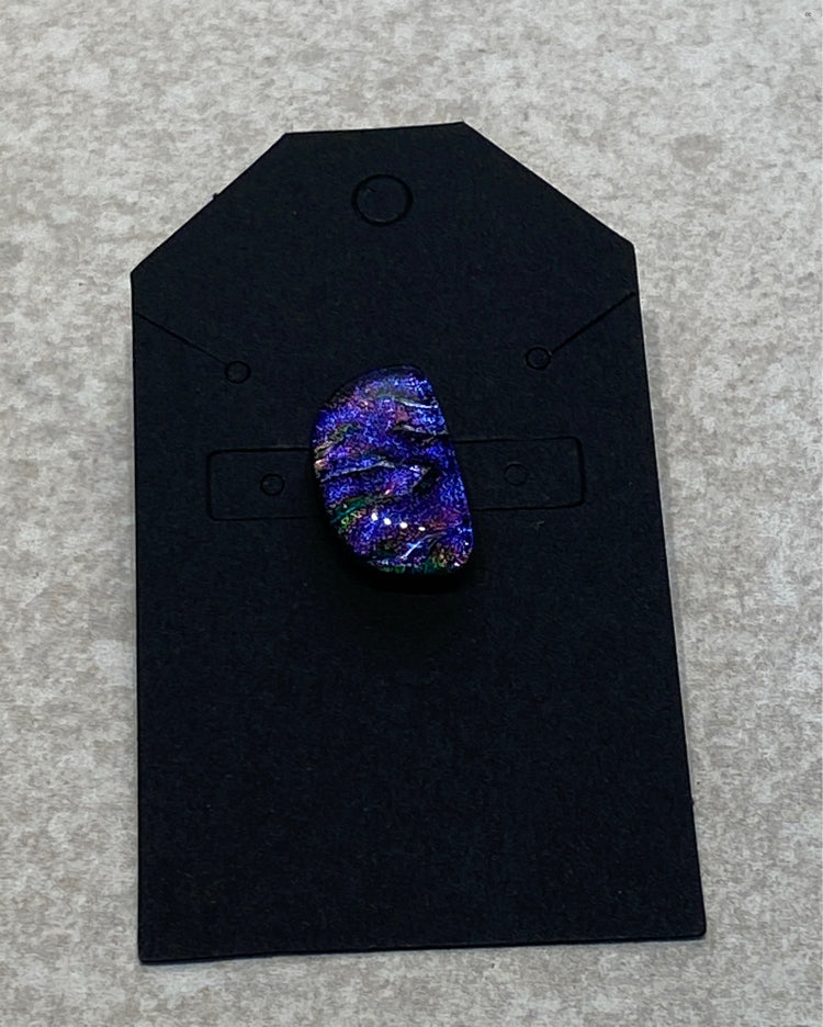 Dichroic Pin