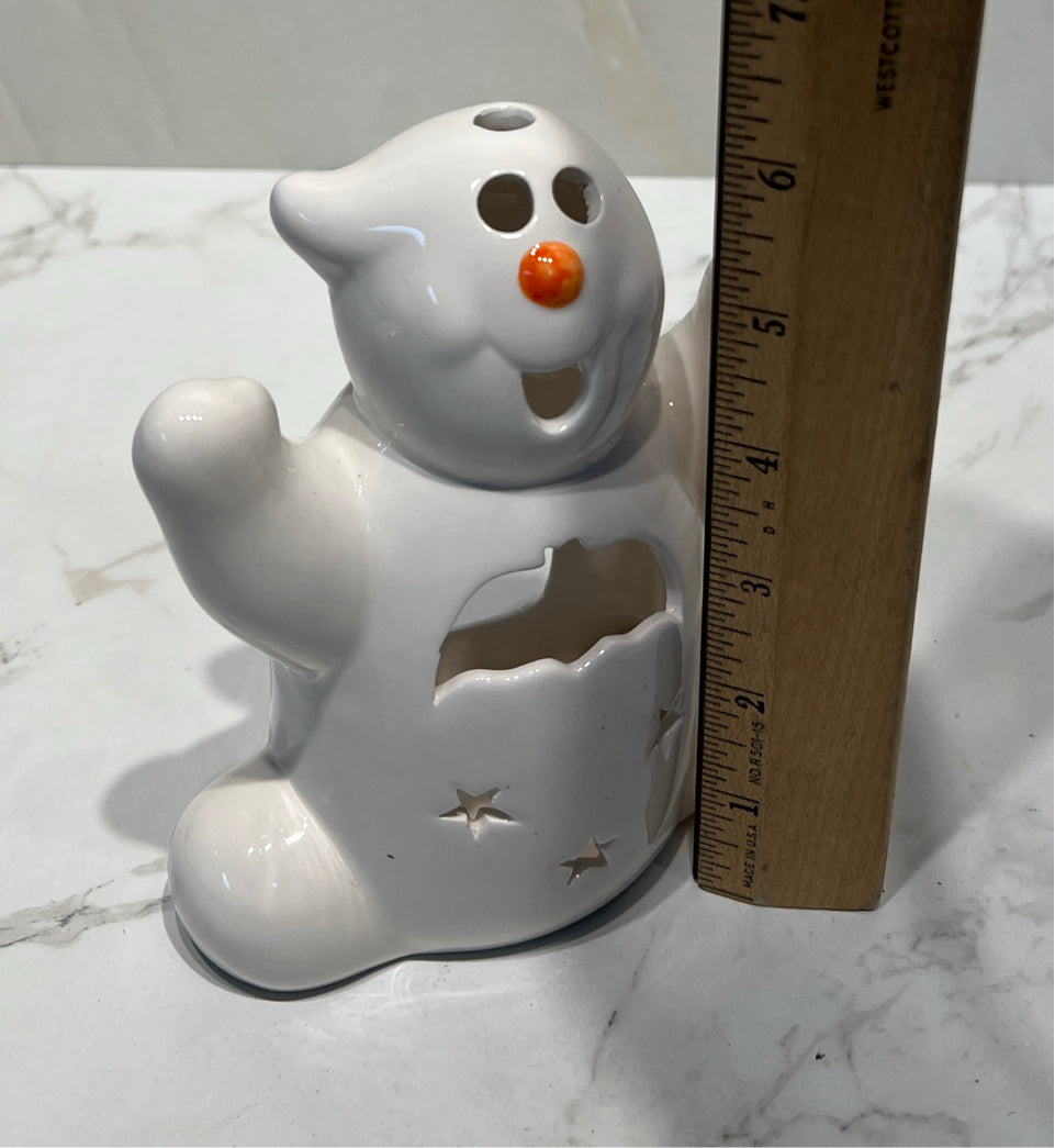 Ghost Candleholder