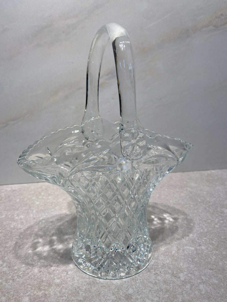 Handled Basket Glass