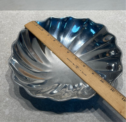 Wilton Armetale Bowl