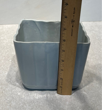 Vintage Planter  as-is