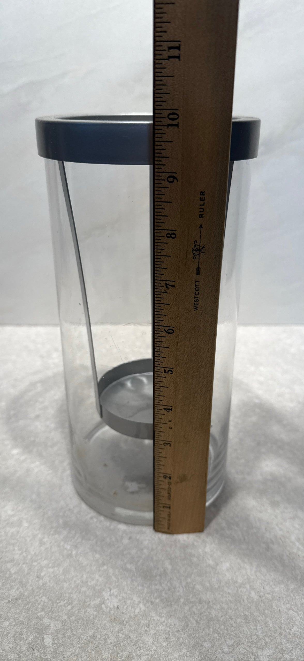 Candleholder